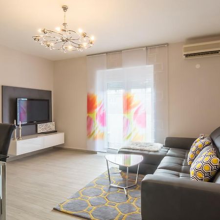 Sound Of The Sea Apartment Zadar Bagian luar foto
