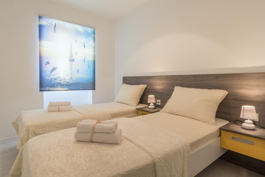 Sound Of The Sea Apartment Zadar Bagian luar foto
