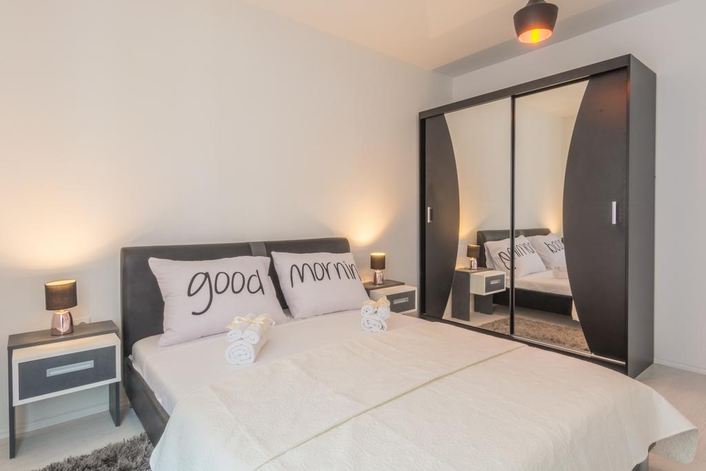 Sound Of The Sea Apartment Zadar Bagian luar foto