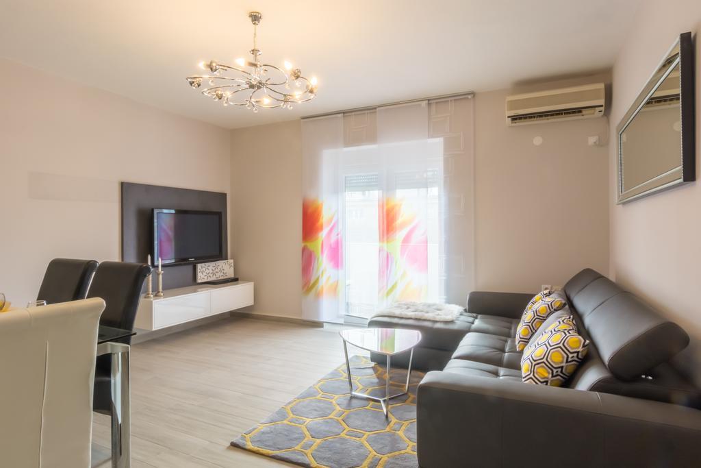 Sound Of The Sea Apartment Zadar Bagian luar foto